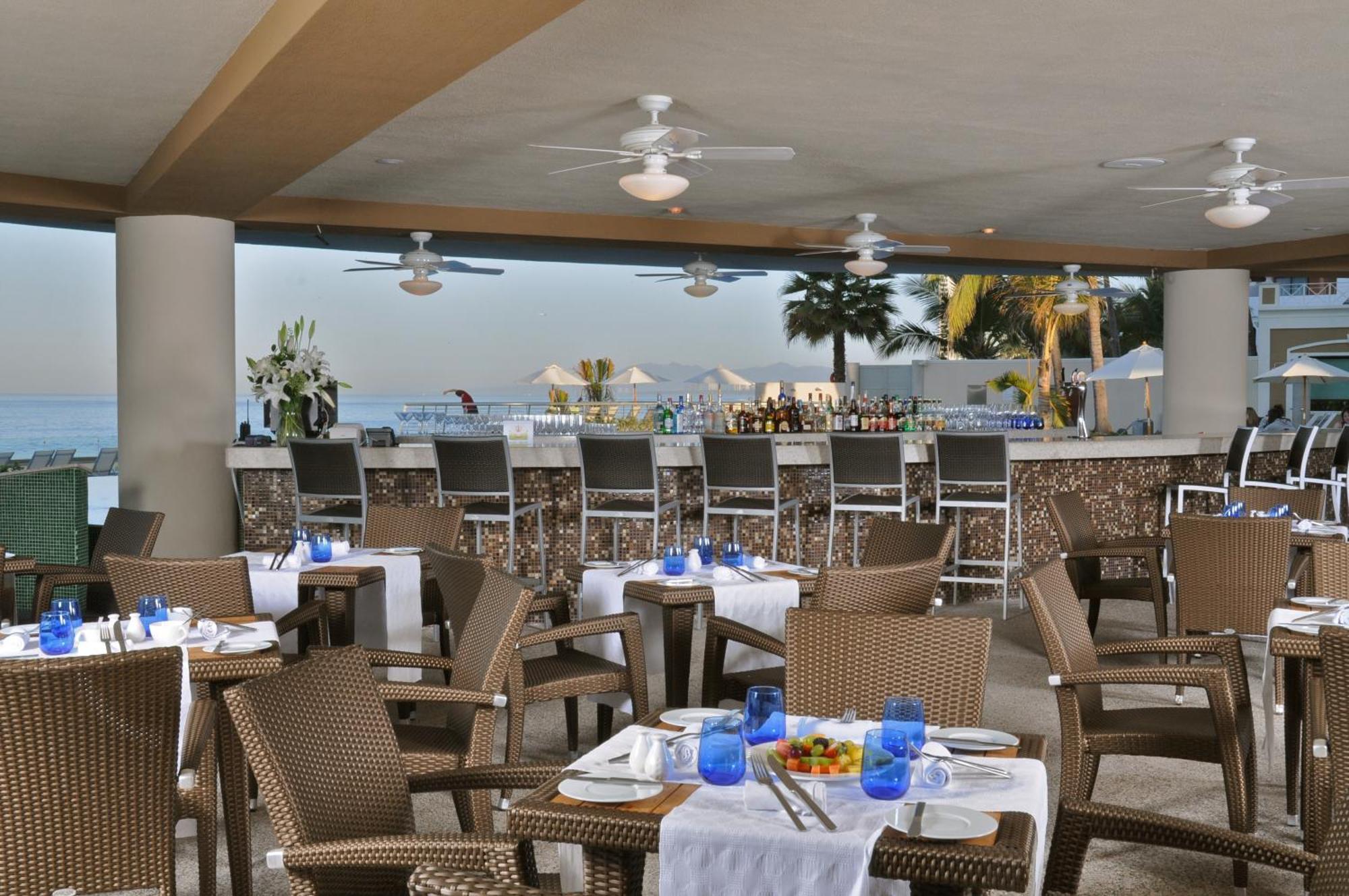 Sunset Plaza Beach Resort Puerto Vallarta All Inclusive Esterno foto