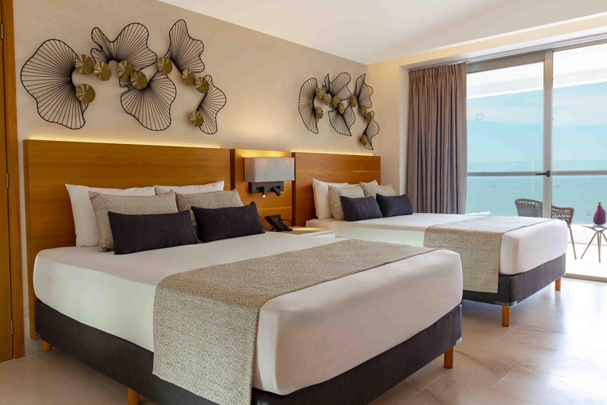 Sunset Plaza Beach Resort Puerto Vallarta All Inclusive Esterno foto