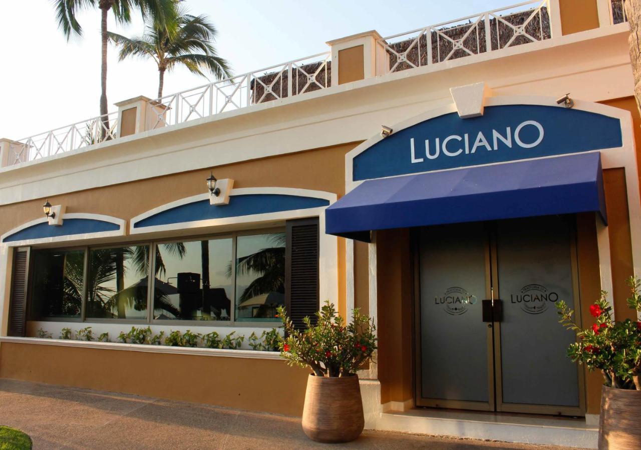 Sunset Plaza Beach Resort Puerto Vallarta All Inclusive Esterno foto